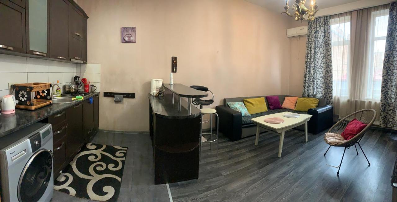 Tbilisi Central Street Cosy Apartments Kültér fotó